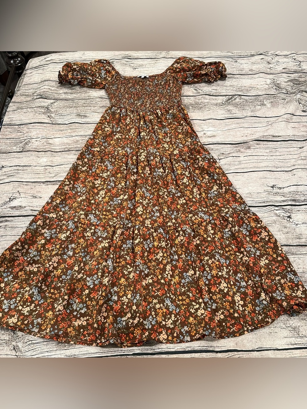 Moon River Hippie Smocked Floral Peasant Dress Size Small